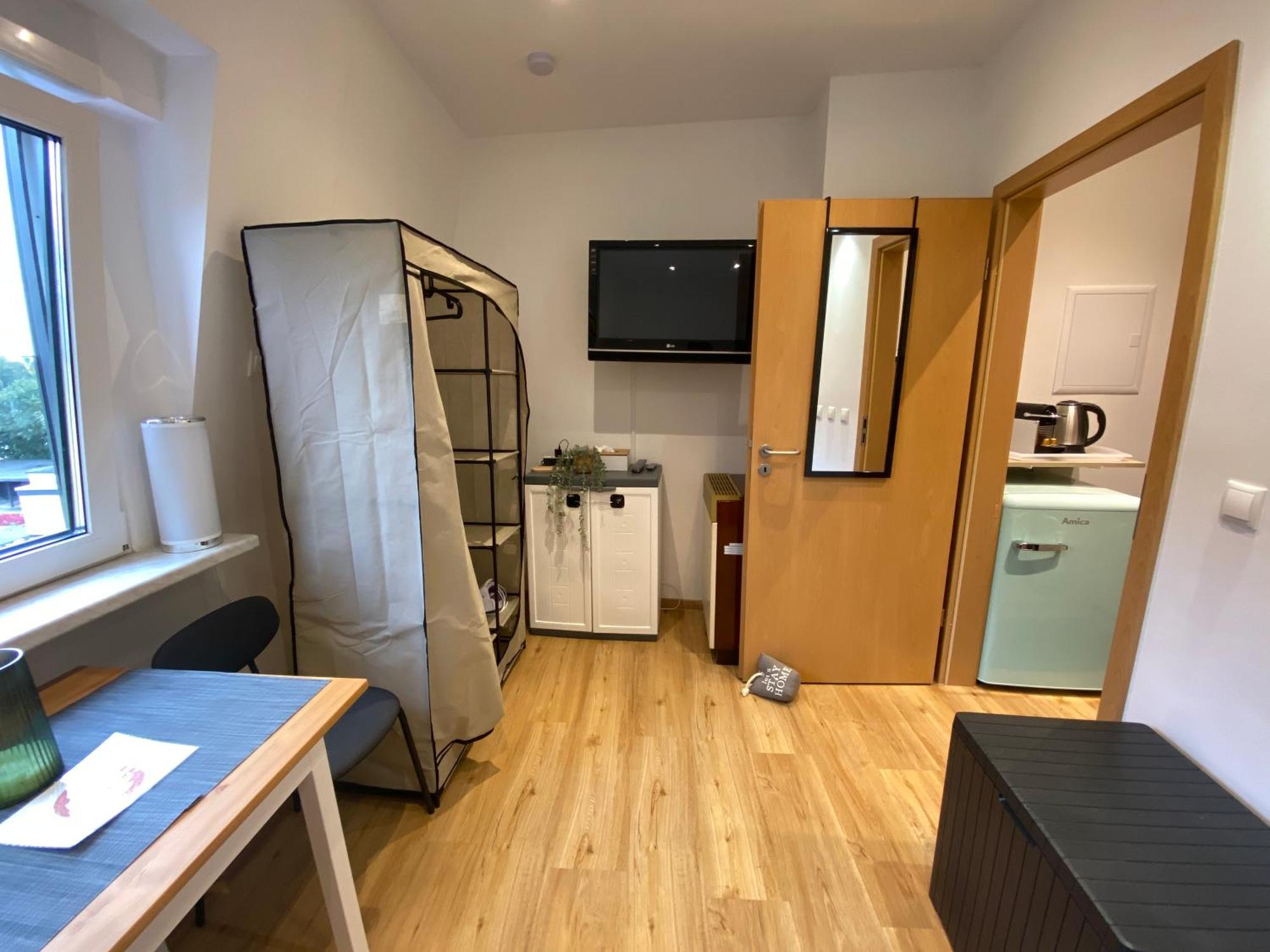 Appartamento Koblenz - Eigenes Bad,Kueche - Wifi - Parkplatz - 2 Og Esterno foto